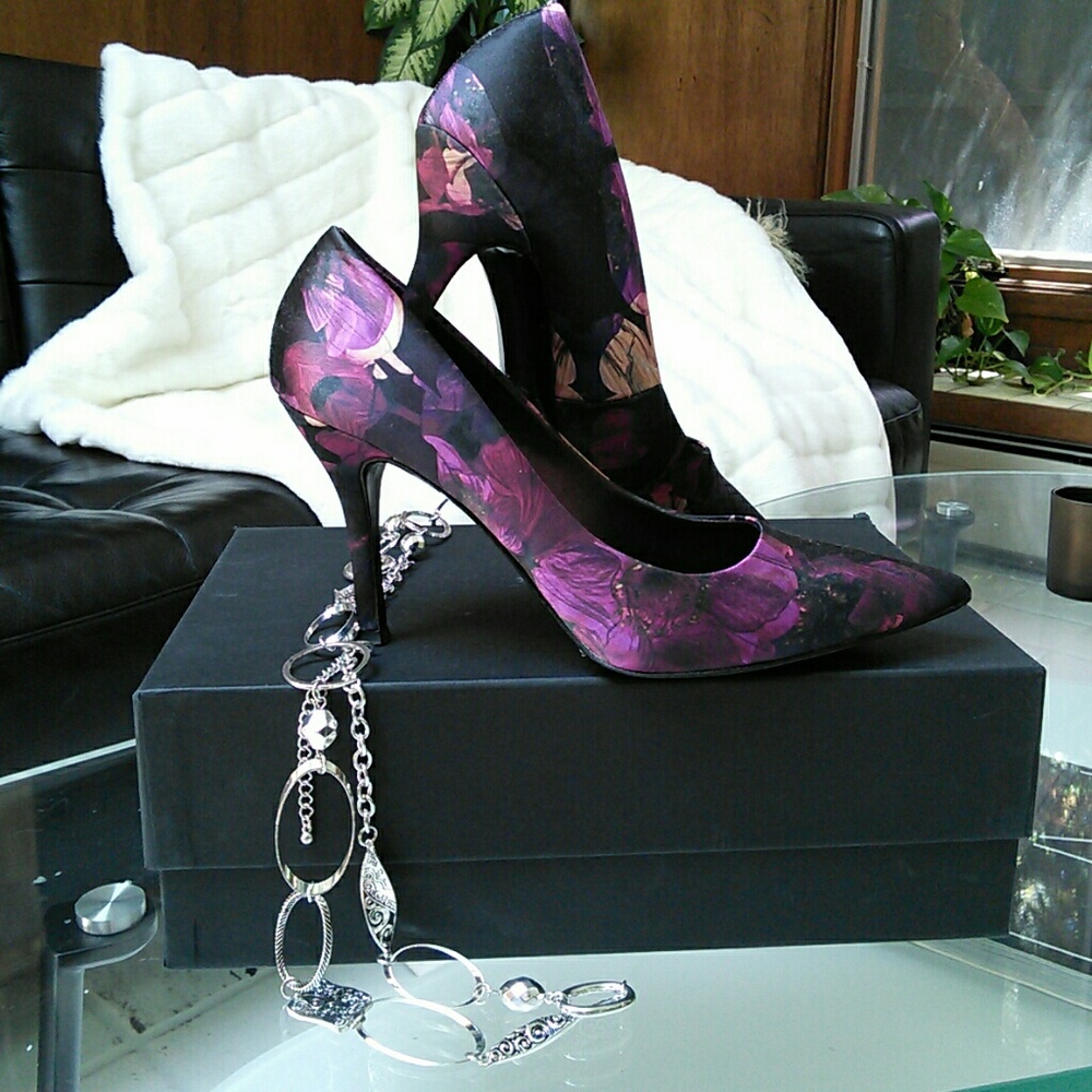 Nine West Flax 6.5 Purple pumps