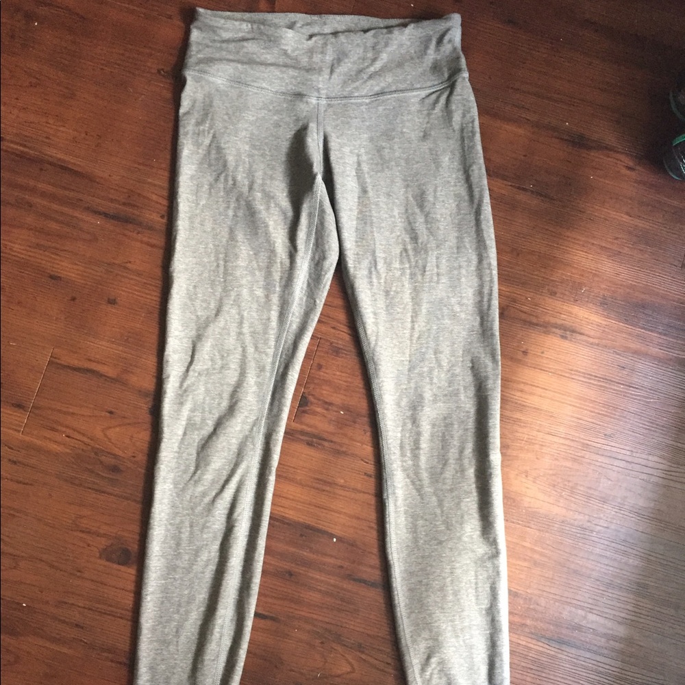 Grey Sleek Lululemon Leggings