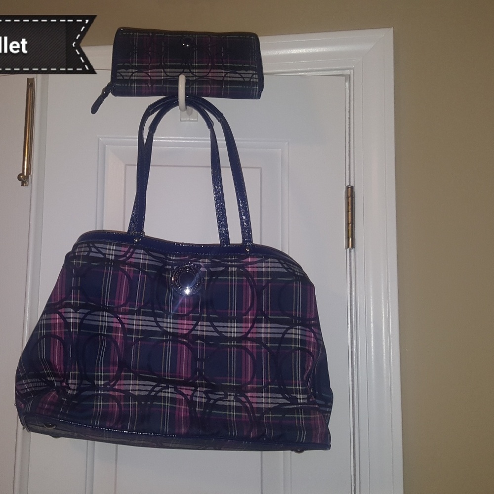 COACH bag with wallet