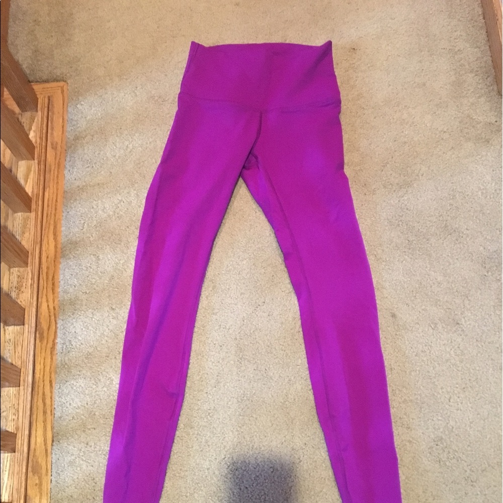 Size 6 lululemon high waisted leggings