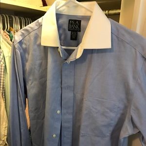 Jos A Bank men's shirt. 15-1/2 34