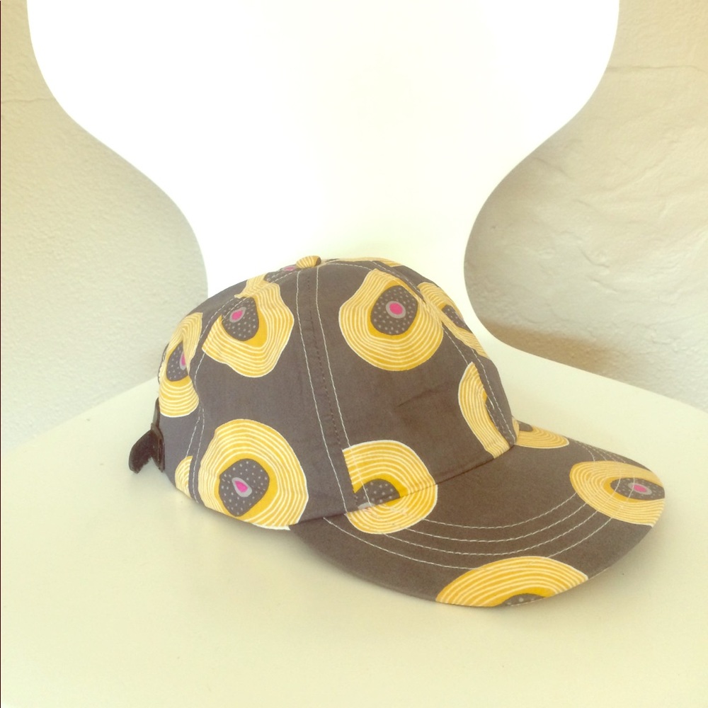 American Apparel art hat.