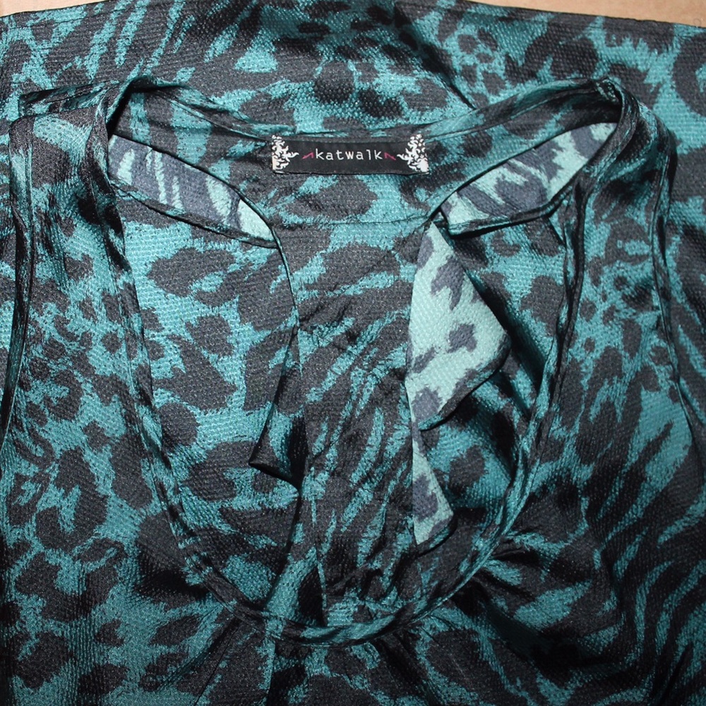 KATWALK black turquoise leopard racerback blouse