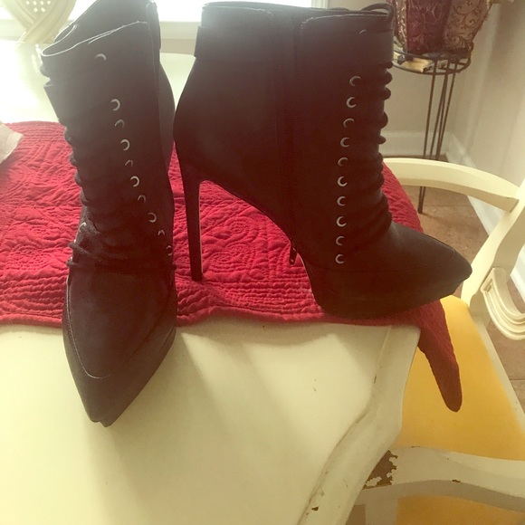 Faux leather ankle boots - Picture 1 of 3