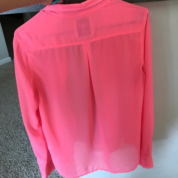 Blouse - Picture 2 of 3