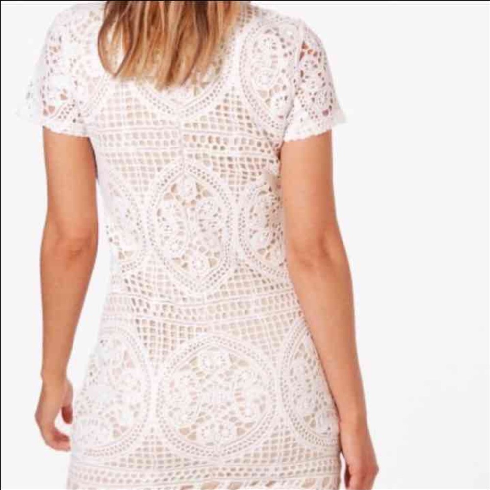 Boohoo Crotchet Lace Dress - Picture 2 of 4