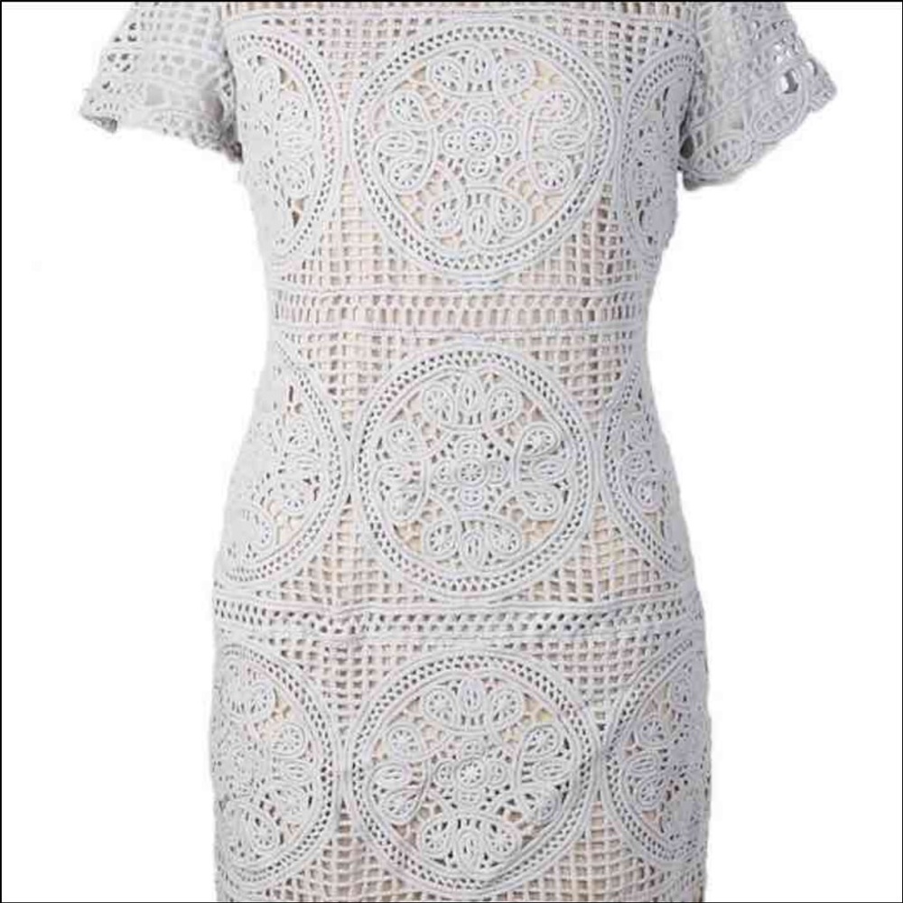 Boohoo Crotchet Lace Dress - Picture 3 of 4
