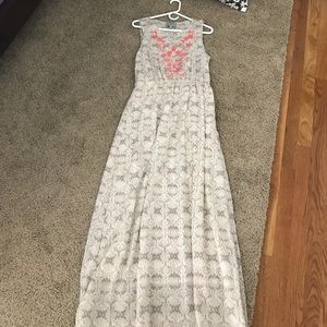 grey and white maxi dress