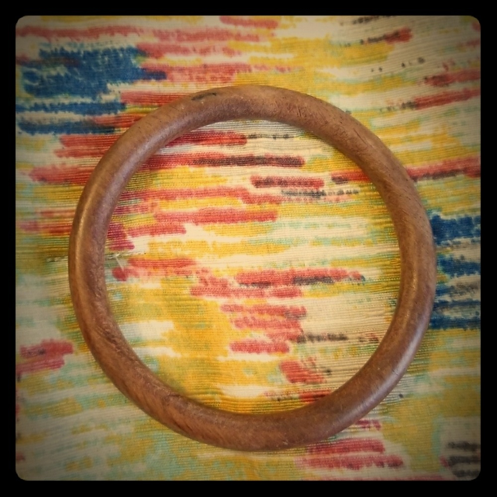 BROWN STYLISH POPPER BRACELET