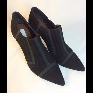 Donald J. Pliner Heels