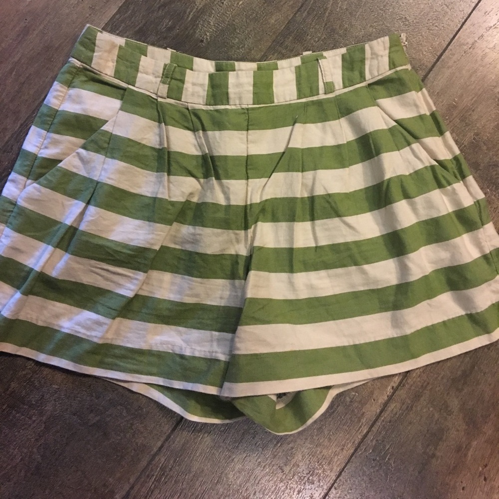 F21 High Waisted Pocketed Striped Shorts
