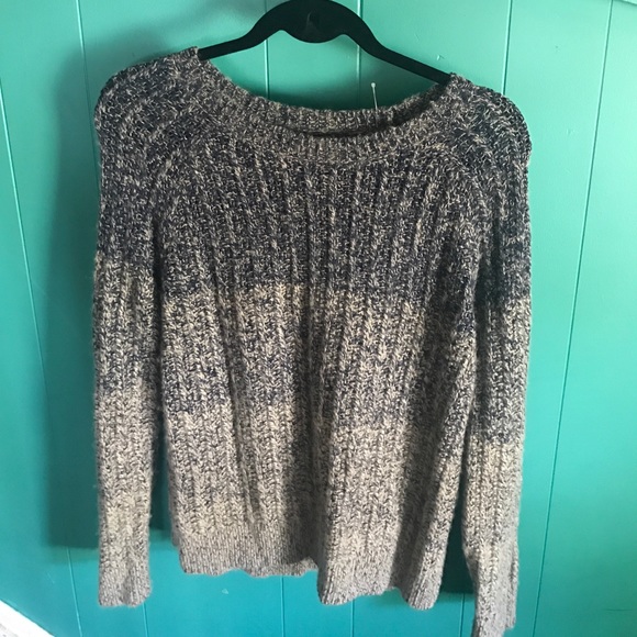 Sweater - Picture 1 of 1