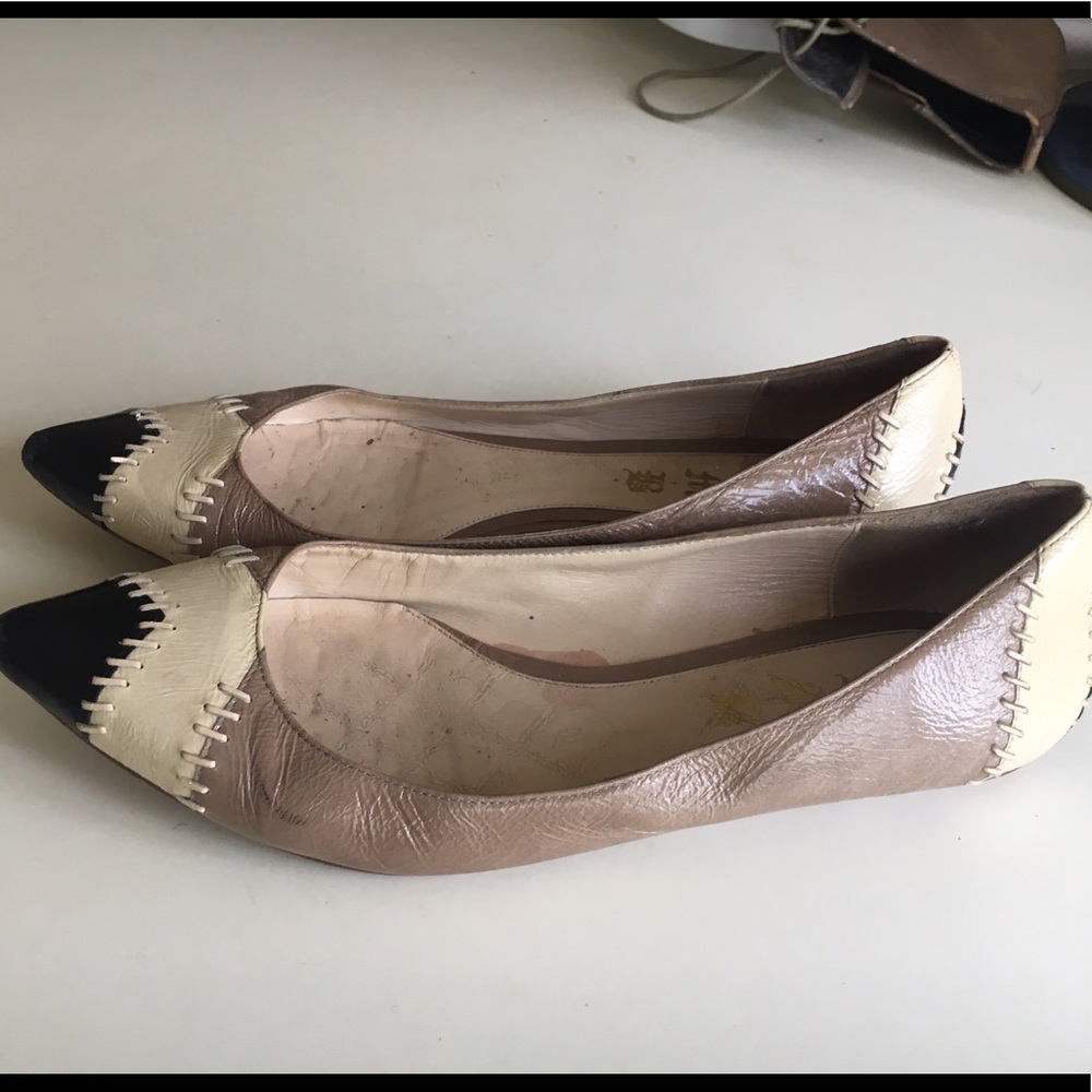 L.A.M.B. by Gwen Stefani leather pointed flats