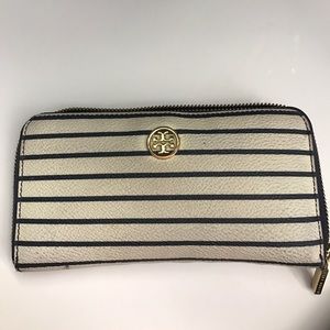 Tory Burch nautical print leather wallet - REDUCED