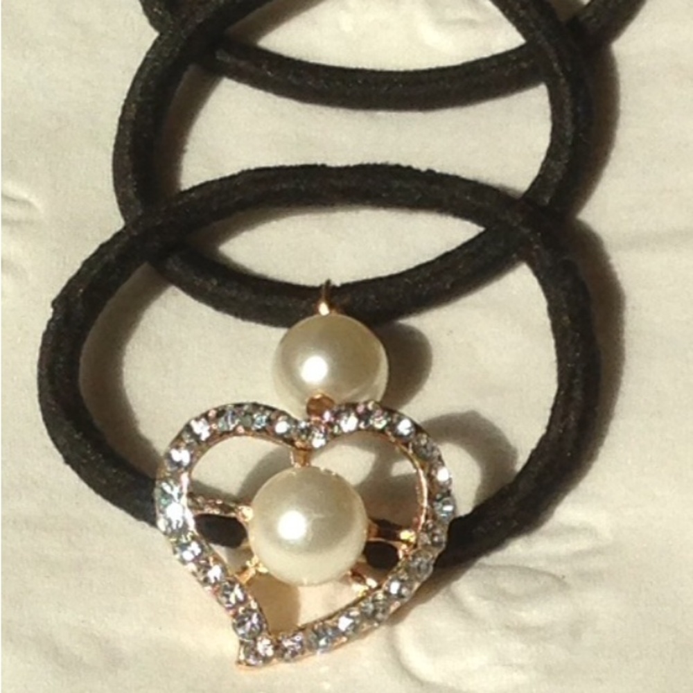 ❤ Sparkly Heart w/ Pearl, Pearl, & Plain Hairbands