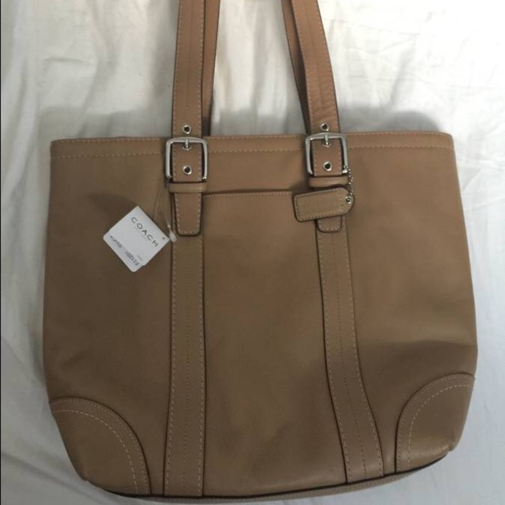 Brand New light brown coach purse