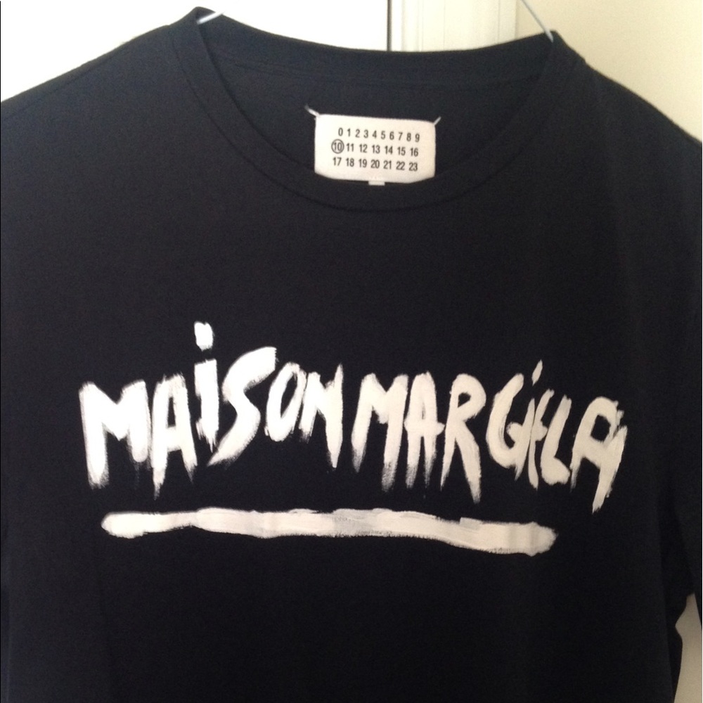 Masion Margelia t-shirt... 100% Authentic