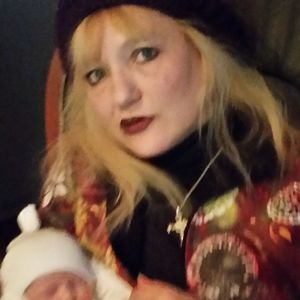 Meet your Posher, Catherine