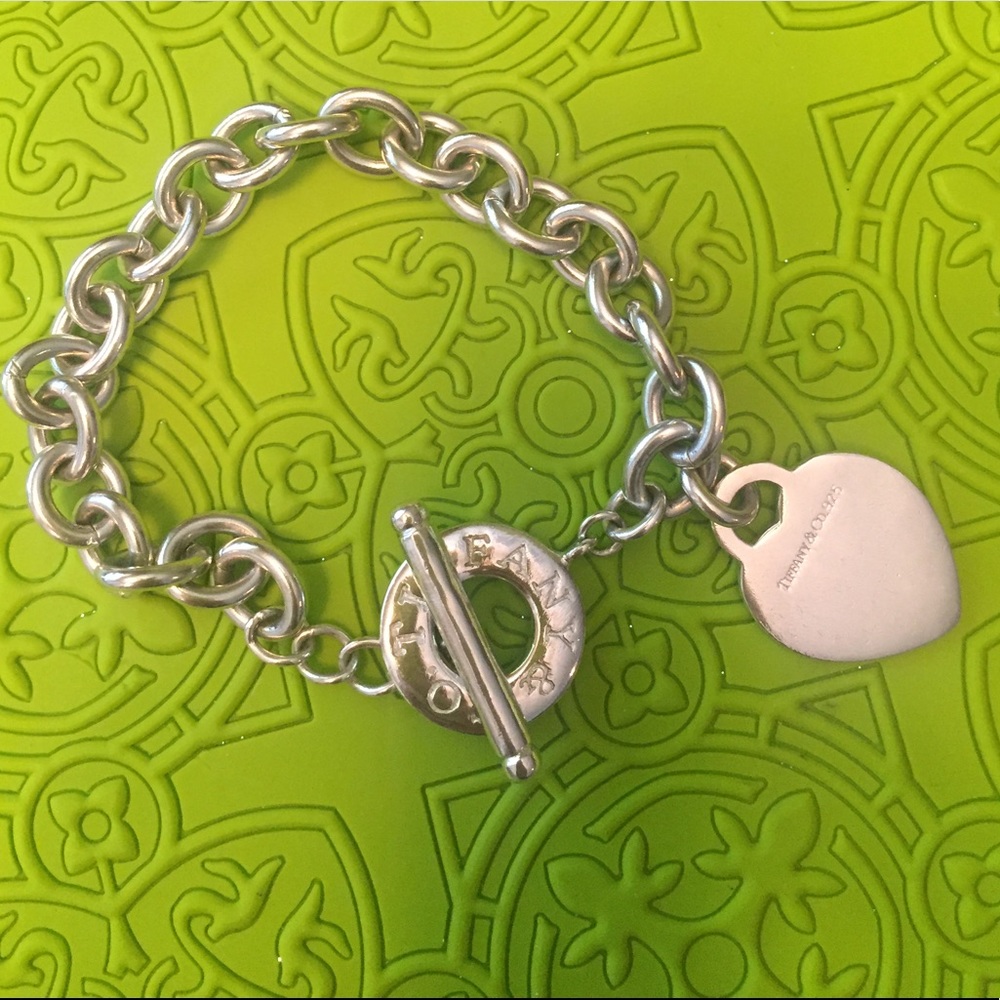 Tiffany & Co. heart tag toggle bracelet