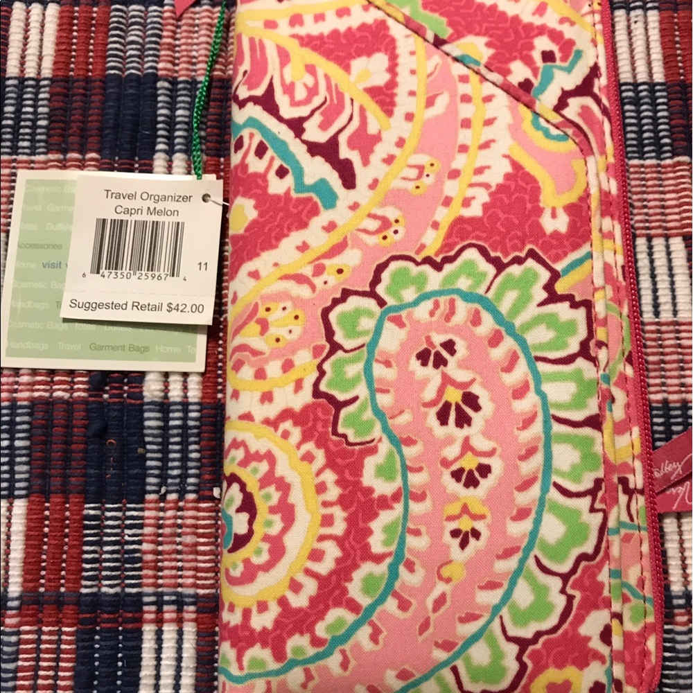 Vera Bradley Travel Organizer NWT