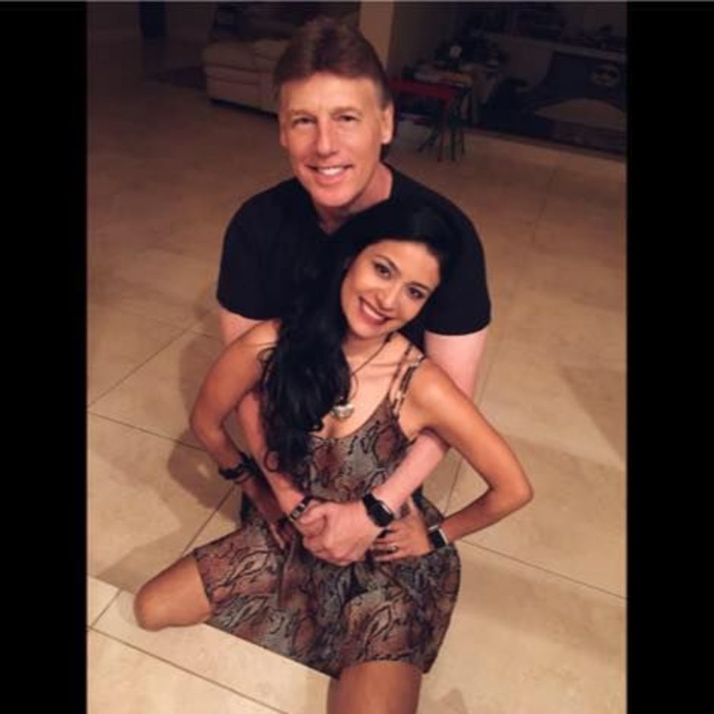 Meet your Posher, Nahola