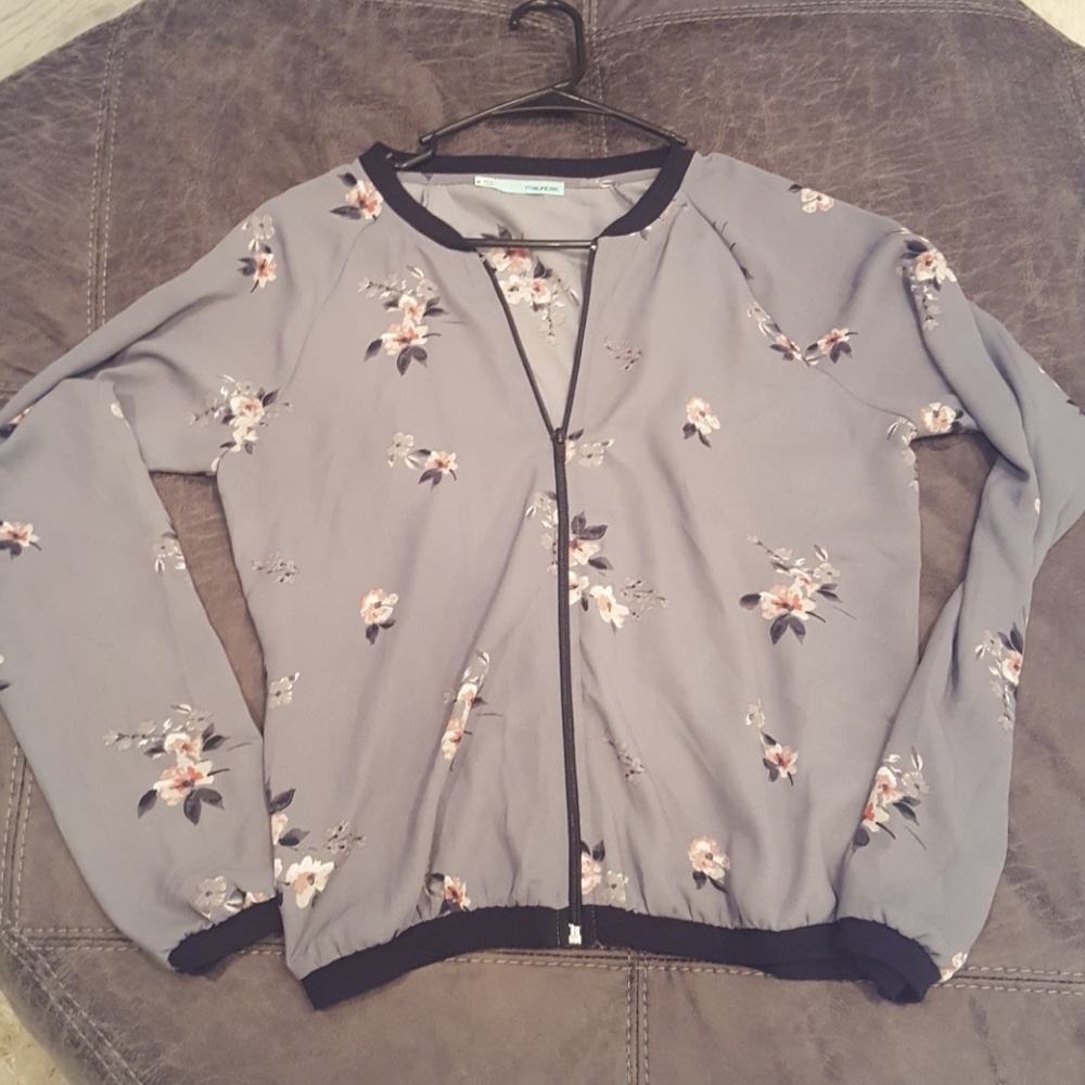 Never worn bomer jacket