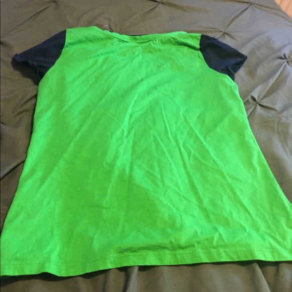 Top - Picture 4 of 4