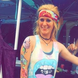 Meet your Posher, Natalie