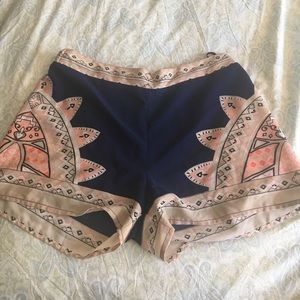 Adorable elastic waist shorts
