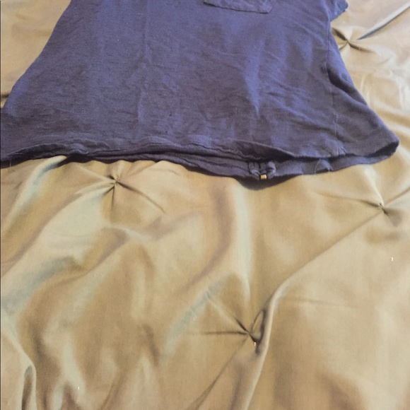 Top - Picture 3 of 4