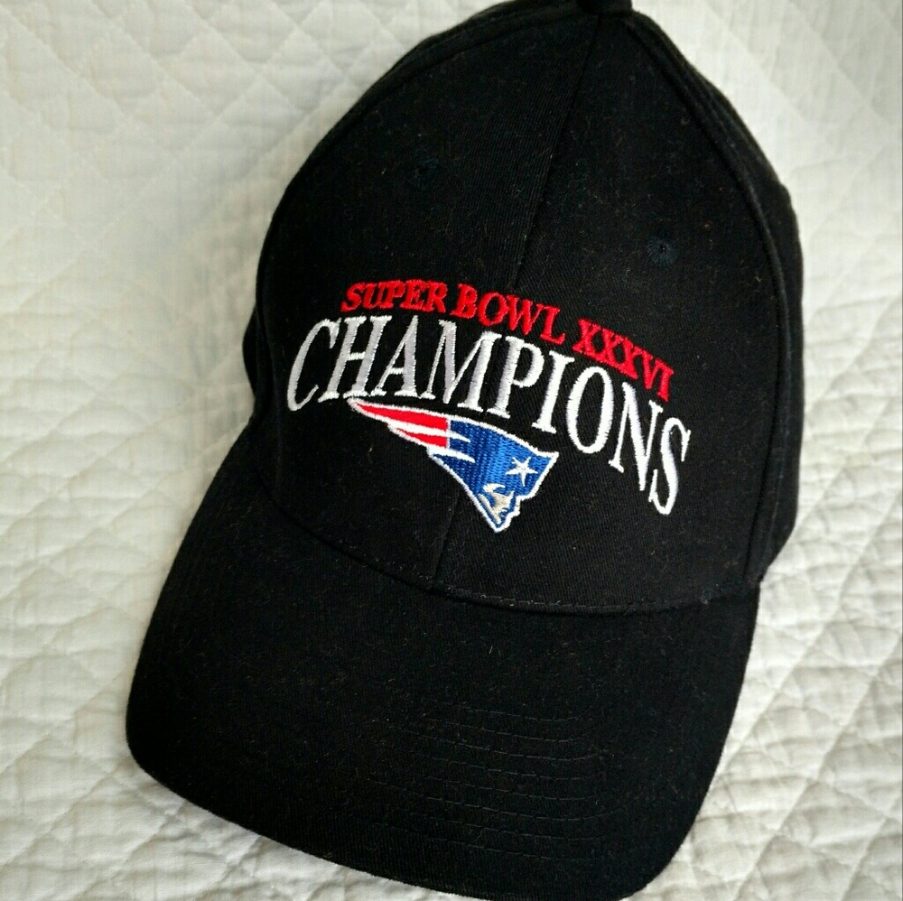 BOGO Patriots Super Bowl 36 Hat NFL