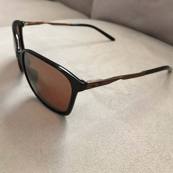 Oakley Sunglasses main image 4