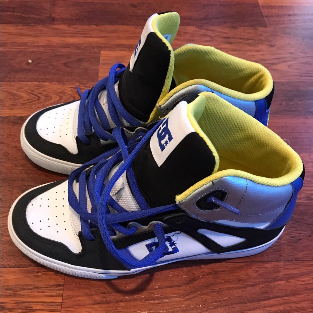 D.C. High tops - Picture 2 of 3