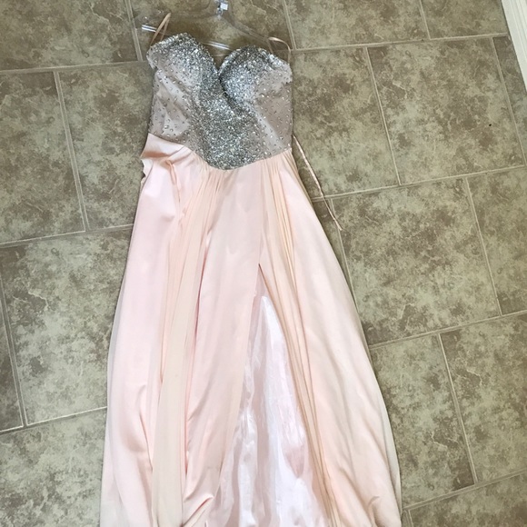 Baby pink prom dress - Picture 3 of 4