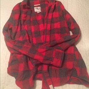 Red and Gray American Eagle Flannel