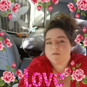 Meet your Posher, Dena