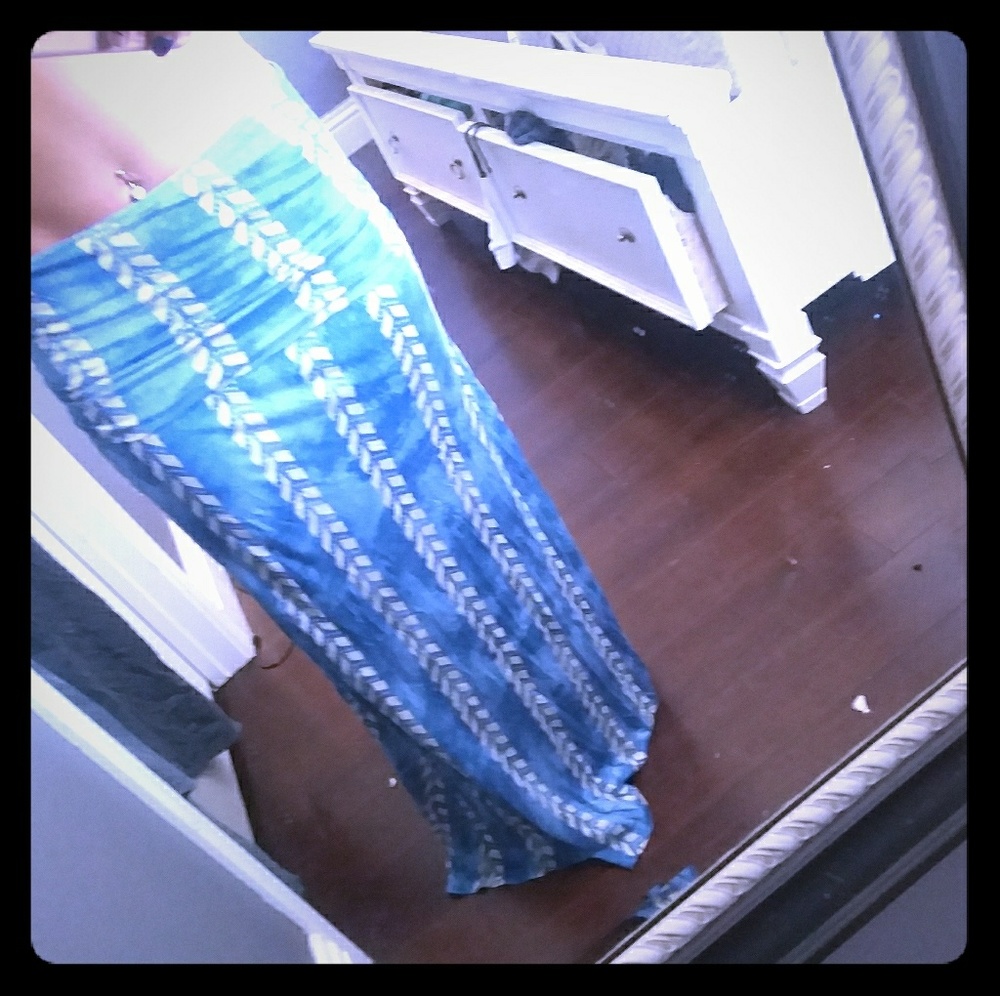 Billa bong maxi skirt