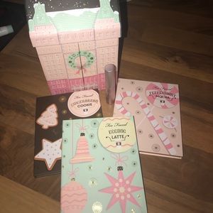 Too faced Grande Hotel Cafe