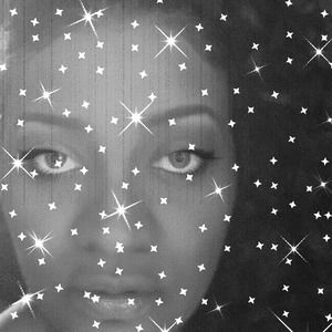 Meet your Posher, Chanel