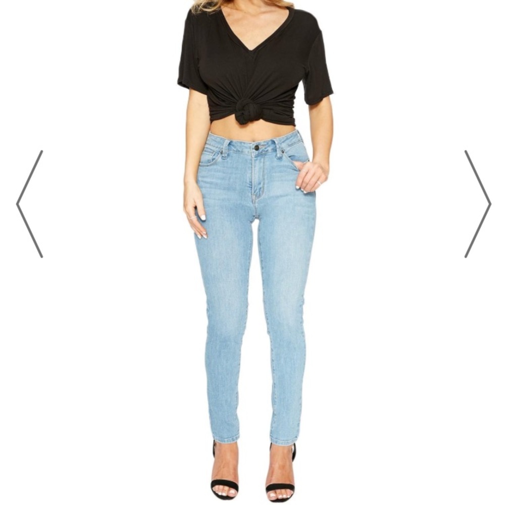 U blue me away skinnies naked wardrobe jeans so 5