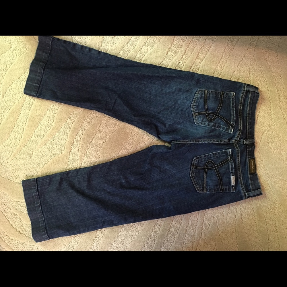 David Kahn Capris