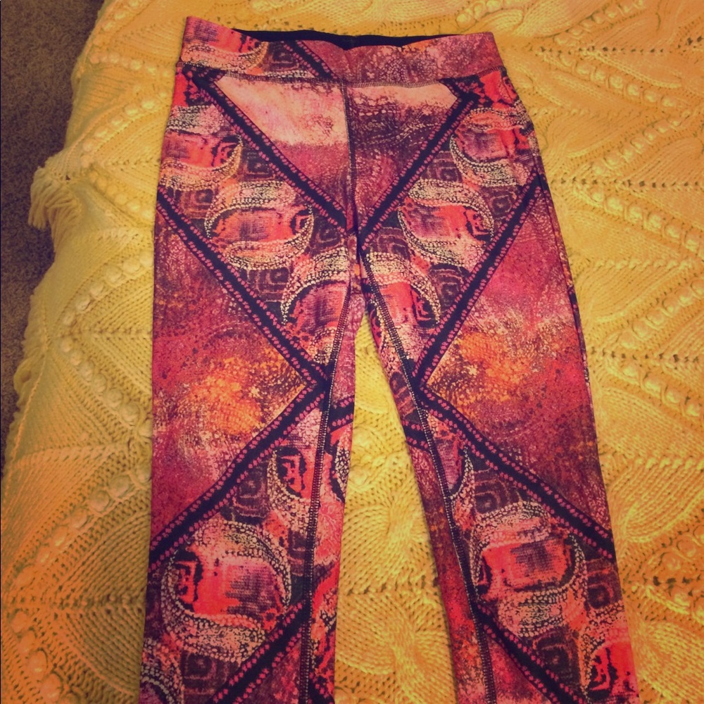 Mossimo pink, black and orange leggings. Sz small