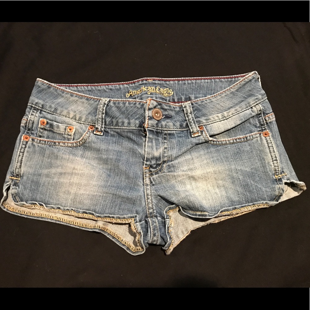 American Eagle shorts. EUC