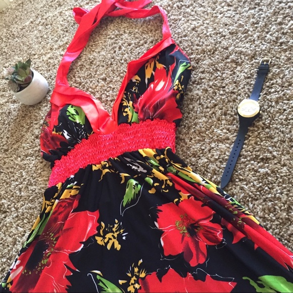 Floral Luau Dress - Picture 2 of 2