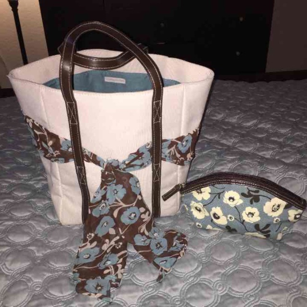 Victoria's Secret canvas tote & cosmetic bag