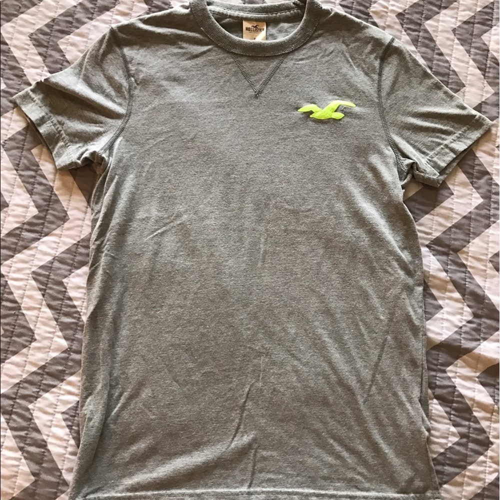 💌SOLD💌  Men's Hollister soft crew neck