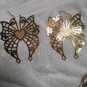 Authentic vintage Betsey Johnson butterfly earring
