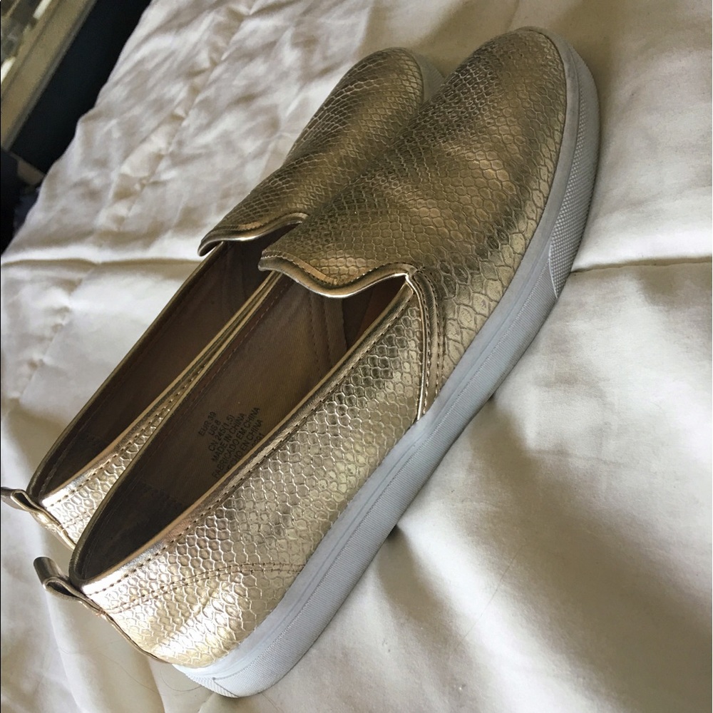 H&M Gold Slip-On Shoes (EUC)