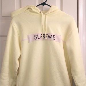 Supreme hoodie