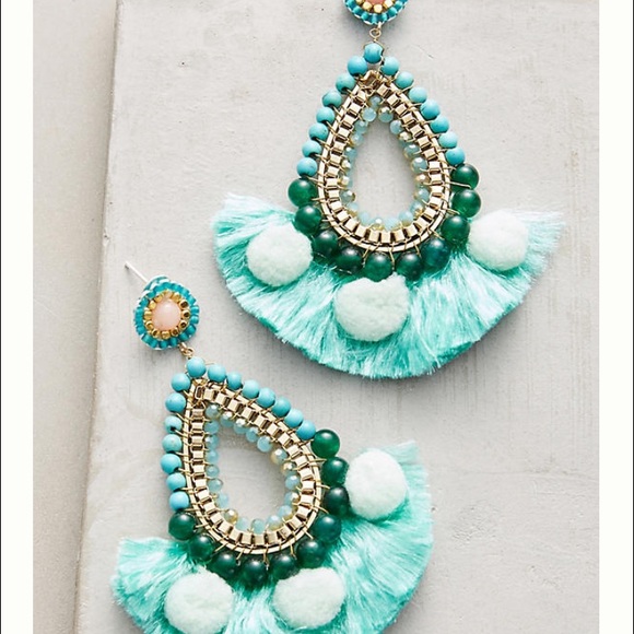 Anthropologie Jewelry - Anthropology varuca drop earrings